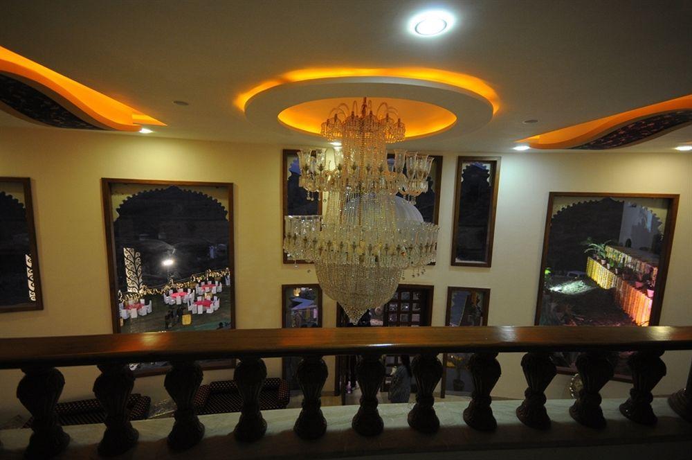 Bhairavgarh Palace Udajpur Zewnętrze zdjęcie